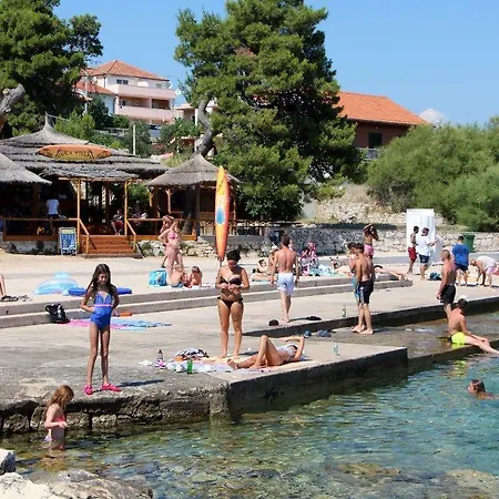 3209d Tisno